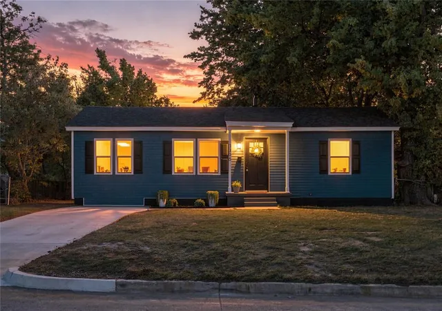 Photo 1 of Single family home for sale at 3305 SE 21st Street, Oklahoma City, OK 73115 | MLS# 1255076 | Listing updated on 2026-10-23