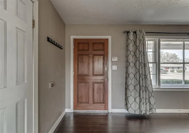 Photo 3 of Single family home for sale at 3008 W Fairfield Ave, Oklahoma City, OK 73116 | MLS# 1255083 | Listing updated on 2026-10-23