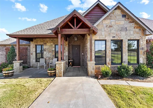 Photo 3 of Single family home for sale at 23929 E 1048 Road, Weatherford, OK 73096 | MLS# 1255084 | Listing updated on 2026-10-28