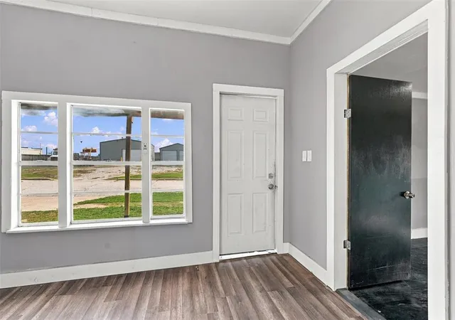 Photo 2 of Single family home for sale at 105 N Highland St, Seminole, OK 74868 | MLS# 1255085 | Listing updated on 2026-10-23