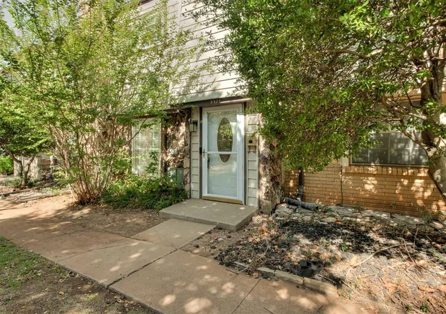 Photo 1 of Townhouse for sale at 3321 Rock Crk Way, Oklahoma City, OK 73120 | MLS# 1255089 | Listing updated on 2026-10-23