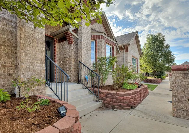 Photo 2 of Single family home for sale at 113 Rue De Montserrat, Norman, OK 73071 | MLS# 1255099 | Listing updated on 2026-10-23