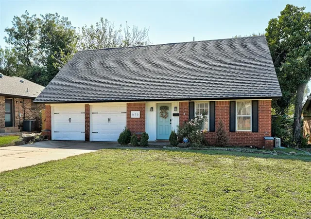 Photo 1 of Single family home for sale at 616 Redstone Ave, Edmond, OK 73013 | MLS# 1255160 | Listing updated on 2026-10-28