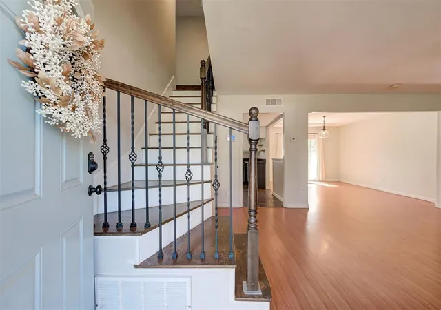 Photo 4 of Single family home for sale at 616 Redstone Ave, Edmond, OK 73013 | MLS# 1255160 | Listing updated on 2026-10-28