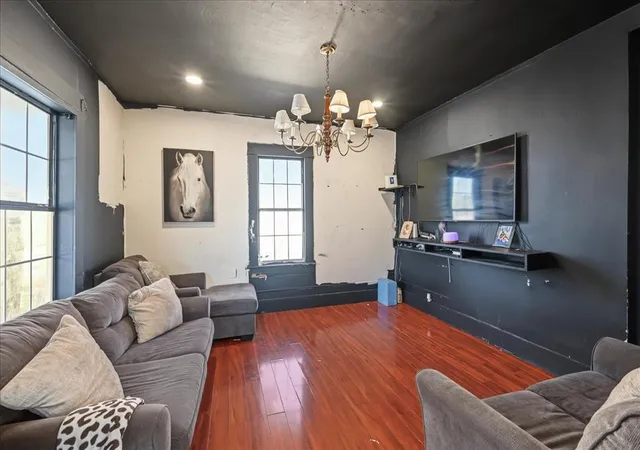 Photo 2 of Single family home for sale at 616 SW 24th Street, Oklahoma City, OK 73109 | MLS# 1255166 | Listing updated on 2026-10-23