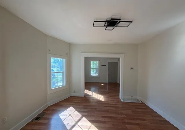 Photo 3 of Single family home for sale at 2015 W Park Pl, Oklahoma City, OK 73106 | MLS# 1255174 | Listing updated on 2026-10-23