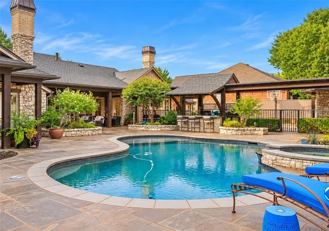 Photo 1 of Mansion for sale at 1609 Westminster Pl, Nichols Hills, OK 73120 | MLS# 1255186 | Listing updated on 2026-10-24