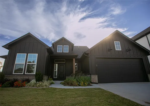 Single family home for sale at 15800 Bison Dr, Oklahoma City, OK 73170 | MLS# 1255187