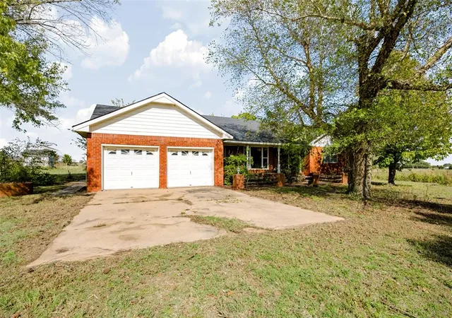 Photo 3 of Single family home for sale at 349280 E 760 Road, Cushing, OK 74023 | MLS# 1255191 | Listing updated on 2026-10-27