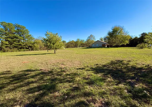 Photo 4 of Single family home for sale at 16950 Valley View Rd, Newalla, OK 74857 | MLS# 1255223 | Listing updated on 2026-10-27