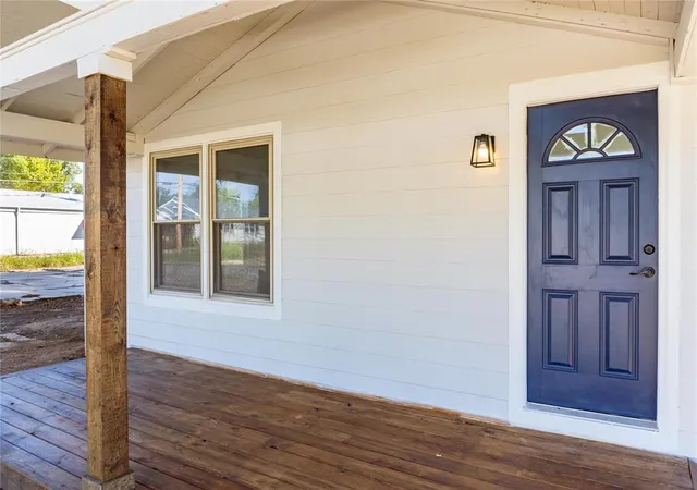 Photo 3 of Single family home for sale at 401 E 14th Avenue, Stillwater, OK 74074 | MLS# 1255228 | Listing updated on 2026-10-22