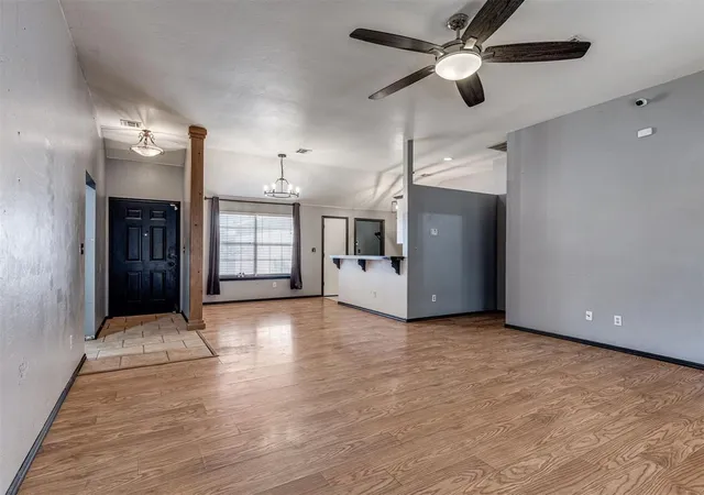 Photo 4 of Single family home for sale at 9123 Orange Dr, Midwest City, OK 73130 | MLS# 1255270 | Listing updated on 2026-10-29