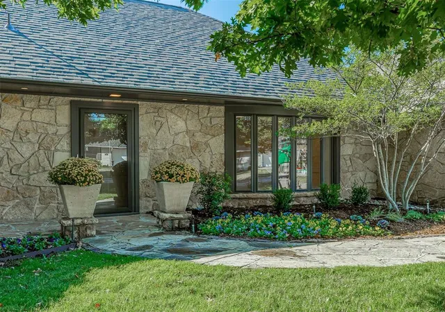 Photo 1 of Single family home for sale at 4912 NW 35th Street, Oklahoma City, OK 73122 | MLS# 1255293 | Listing updated on 2026-10-28