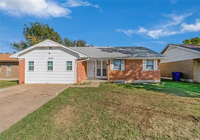 Photo 1 of Single family home for sale at 4504 Meadowpark Dr, Oklahoma City, OK 73110 | MLS# 1255362 | Listing updated on 2026-10-24