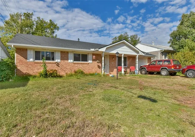 Photo 1 of Single family home for sale at 405 Vickie Dr, Oklahoma City, OK 73115 | MLS# 1255391 | Listing updated on 2026-10-29