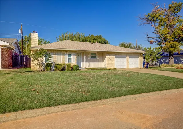 Photo 1 of Single family home for sale at 9901 Essex Ave, Oklahoma City, OK 73120 | MLS# 1255411 | Listing updated on 2026-10-27