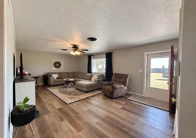 Photo 3 of Single family home for sale at 1019 E Lincoln St, Sentinel, OK 73664 | MLS# 1255419 | Listing updated on 2026-10-28
