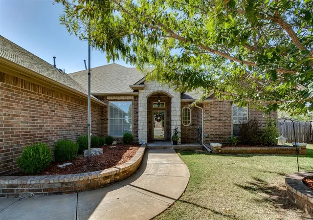 Photo 1 of Single family home for sale at 8616 NW 113th Court, Oklahoma City, OK 73162 | MLS# 1255423 | Listing updated on 2026-10-28