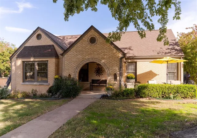 Photo 1 of Single family home for sale at 2241 NW 28th Street, Oklahoma City, OK 73107 | MLS# 1255447 | Listing updated on 2026-10-28