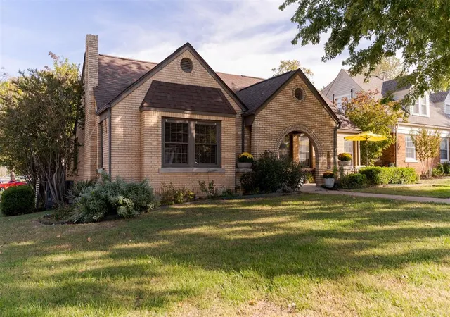 Photo 2 of Single family home for sale at 2241 NW 28th Street, Oklahoma City, OK 73107 | MLS# 1255447 | Listing updated on 2026-10-28