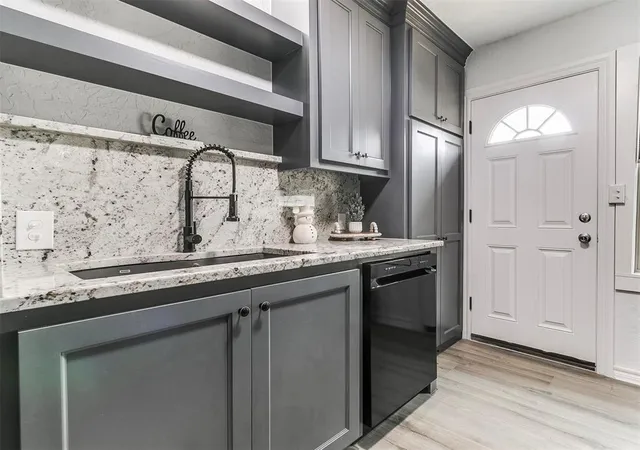 Photo 4 of Single family home for sale at 715 W Wisconsin Ave, Chickasha, OK 73018 | MLS# 1255471 | Listing updated on 2026-10-26