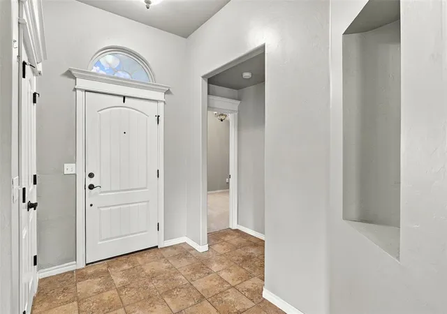Photo 4 of Single family home for sale at 100 SW 173rd Street, Oklahoma City, OK 73170 | MLS# 1255476 | Listing updated on 2026-10-28