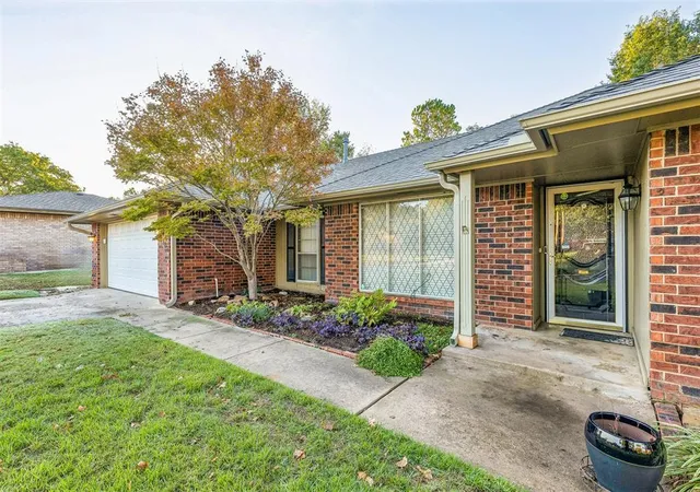 Photo 4 of Single family home for sale at 12308 Goldsborough Rd, Oklahoma City, OK 73130 | MLS# 1255478 | Listing updated on 2026-10-28