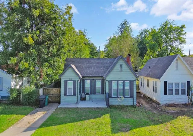 Photo 4 of Single family home for sale at 1428 NW 45th Street, Oklahoma City, OK 73118 | MLS# 1255483 | Listing updated on 2026-10-28
