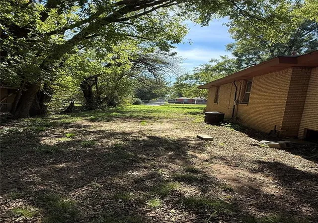 Photo 4 of Single family home for sale at 5017 NW 16th Street, Oklahoma City, OK 73127 | MLS# 1255491 | Listing updated on 2026-10-28