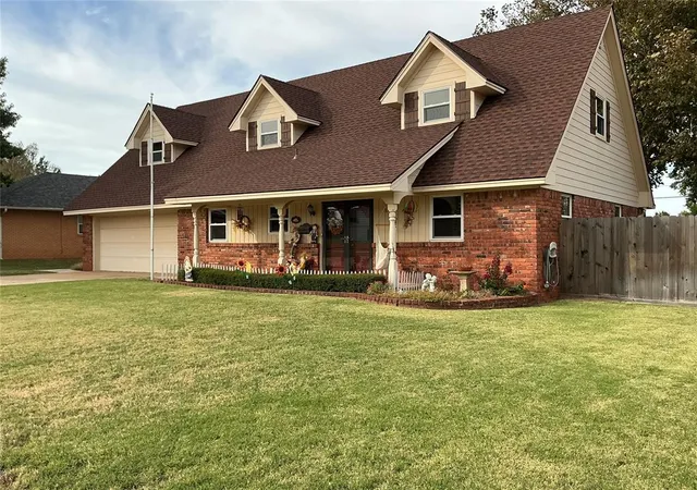 Photo 2 of Single family home for sale at 6477 N Sterling Dr, Oklahoma City, OK 73132 | MLS# 1255500 | Listing updated on 2026-10-29