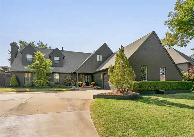 Single family home for sale at 3216 Prairie Rose Rd, Oklahoma City, OK 73120 | MLS# 1255511
