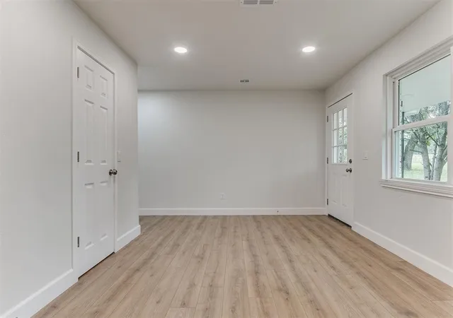 Photo 3 of Single family home for sale at 1001 Mitchell Rd, Tecumseh, OK 74873 | MLS# 1255513 | Listing updated on 2026-10-26