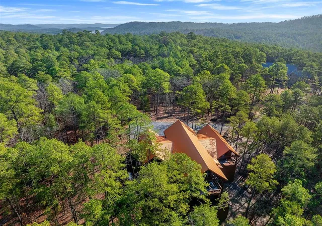 Photo 1 of Single family home for sale at 33 Teal Trl, Broken Bow, OK 74728 | MLS# 1255515 | Listing updated on 2026-10-28