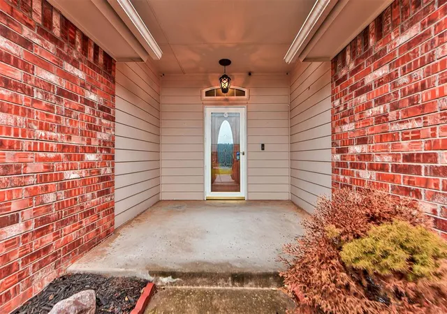 Photo 3 of Single family home for sale at 1716 SE 2nd Street, Moore, OK 73160 | MLS# 1255522 | Listing updated on 2026-10-30