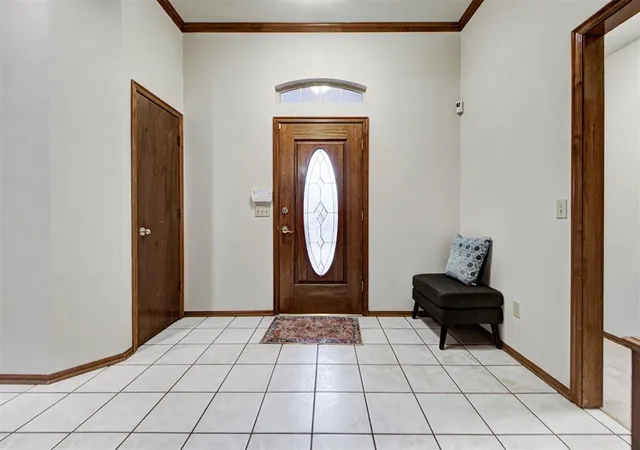 Photo 4 of Single family home for sale at 1716 SE 2nd Street, Moore, OK 73160 | MLS# 1255522 | Listing updated on 2026-10-30