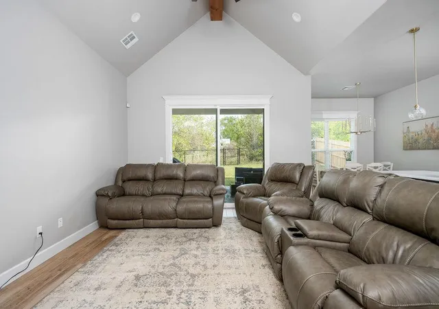 Photo 4 of Single family home for sale at 623 Siena Springs Dr, Norman, OK 73071 | MLS# 1255526 | Listing updated on 2026-10-29