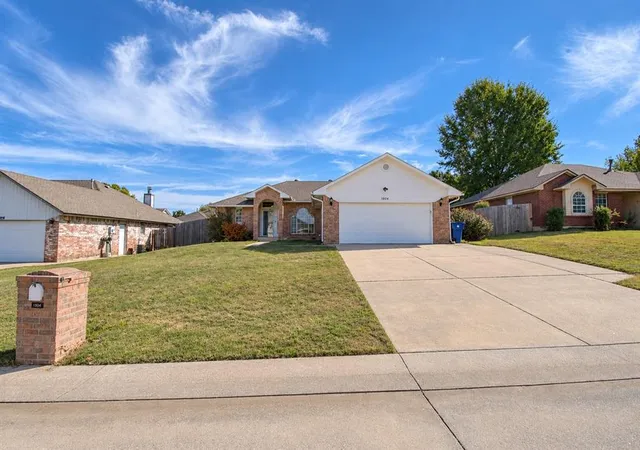 Photo 1 of Single family home for sale at 1804 N Shawnee Trl, Choctaw, OK 73020 | MLS# 1255534 | Listing updated on 2026-10-27