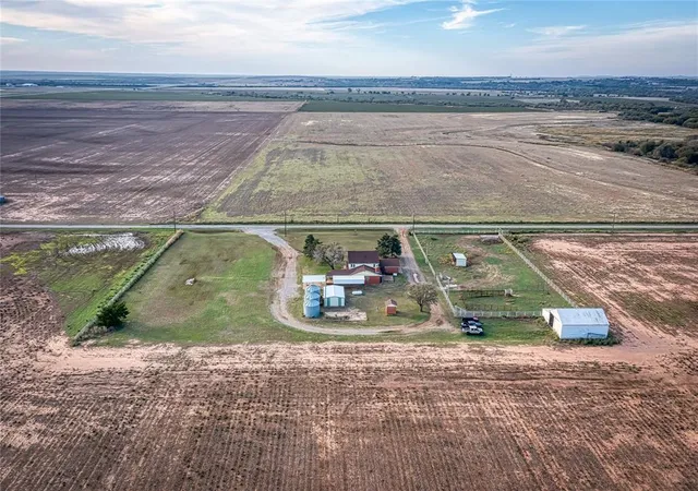 Photo 3 of Sale Pending at 38470 E County Rd 1450, Granite, OK 73547 | MLS# 1255536 | Listing updated on 2026-10-29