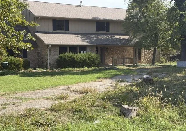 Photo 1 of Single family home for sale at 2100 S Coltrane Rd, Edmond, OK 73013 | MLS# 1255565 | Listing updated on 2026-10-27