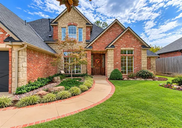 Photo 2 of Single family home for sale at 3308 Riverwalk Dr, Norman, OK 73072 | MLS# 1255580 | Listing updated on 2026-10-29