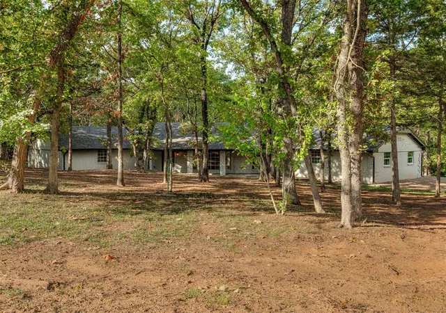 Single family home for sale at 3814 Flora Dr, Norman, OK 73026 | MLS# 1255585