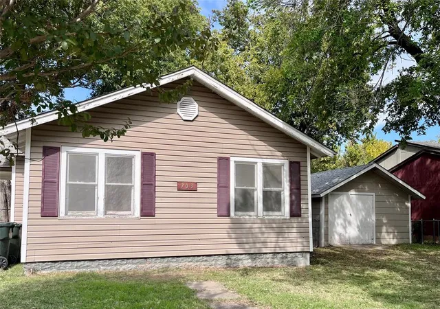 Photo 2 of Single family home for sale at 703 E Symmes St, Norman, OK 73071 | MLS# 1255588 | Listing updated on 2026-10-27
