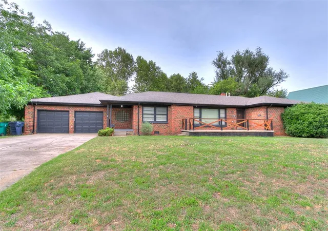 Single family home for sale at 3211 NW 17th Street, Oklahoma City, OK 73107 | MLS# 1255594