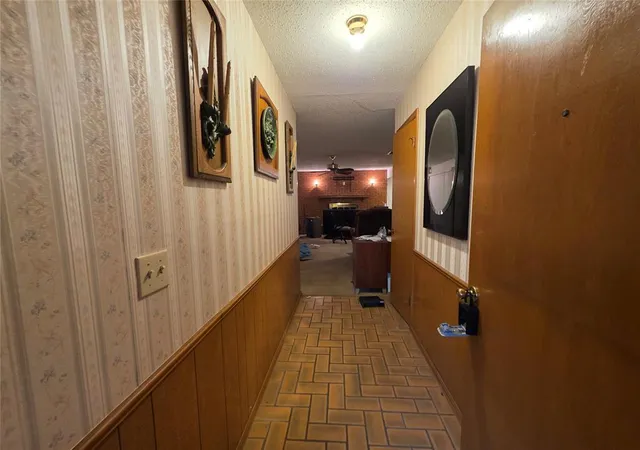 Photo 4 of Single family home for sale at 2524 SW 69th Street, Oklahoma City, OK 73159 | MLS# 1255595 | Listing updated on 2026-10-28