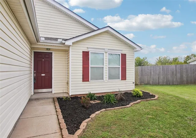 Photo 2 of Single family home for sale at 9424 Checkerbloom Dr, Oklahoma City, OK 73165 | MLS# 1255602 | Listing updated on 2026-10-30