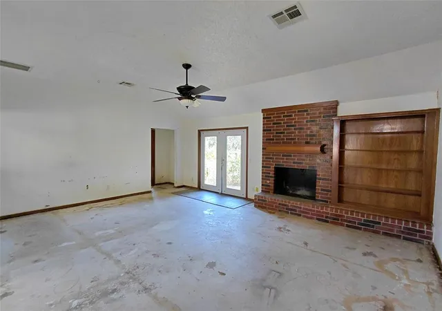 Photo 4 of Single family home for sale at 17012 Crst Valley, Edmond, OK 73012 | MLS# 1255617 | Listing updated on 2026-10-29