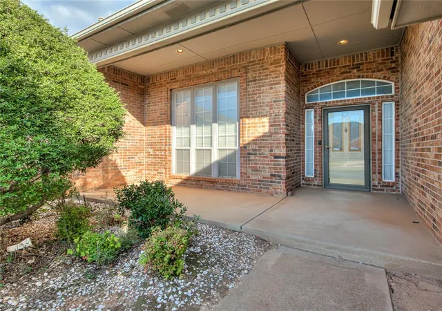 Photo 3 of Single family home for sale at 9105 SW 25th Street, Oklahoma City, OK 73128 | MLS# 1255629 | Listing updated on 2026-10-29