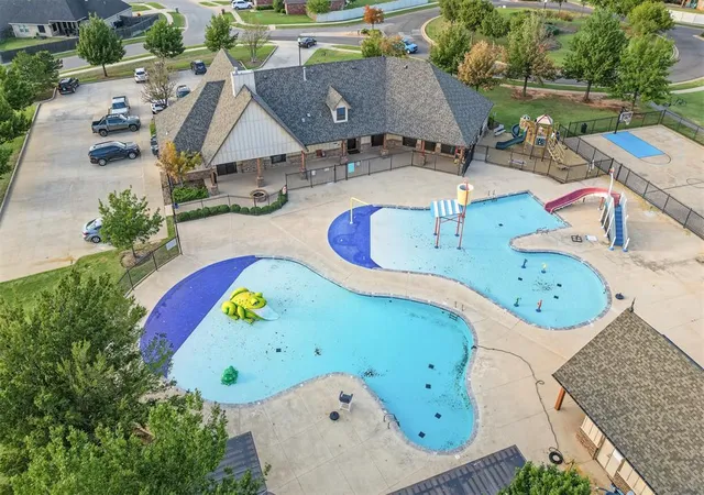 Photo 1 of Single family home for sale at 18816 Autumn Grv Dr, Edmond, OK 73012 | MLS# 1255631 | Listing updated on 2026-10-27