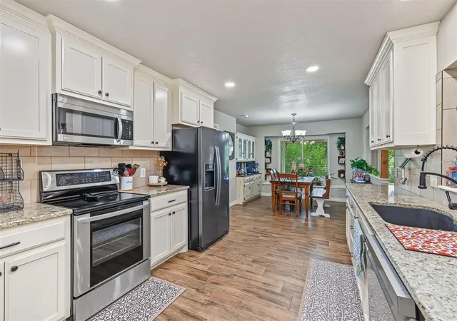 Photo 3 of Single family home for sale at 10409 Long Meadow Rd, Oklahoma City, OK 73162 | MLS# 1255641 | Listing updated on 2026-10-28