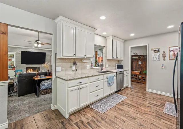 Photo 4 of Single family home for sale at 10409 Long Meadow Rd, Oklahoma City, OK 73162 | MLS# 1255641 | Listing updated on 2026-10-28
